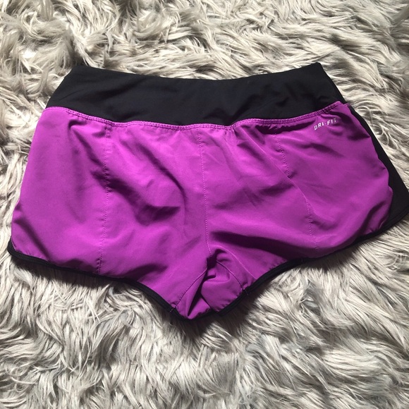 Nike Running Shorts - Picture 3 of 3